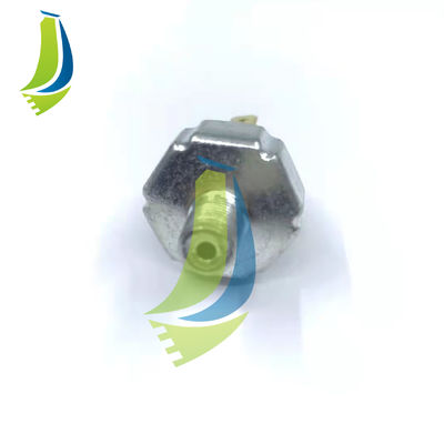 1-82410033-0 Oil Pressure Switch 1824100330 For SK135 Excavator
